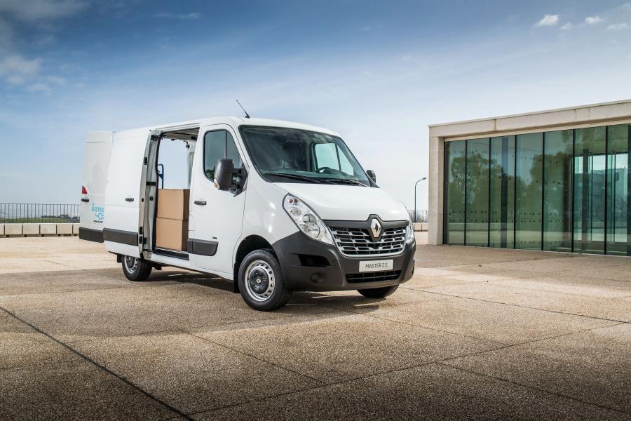  Renault Master Z.E. L1H1 Van 2018 года  (WW) (фото 2 из 7)